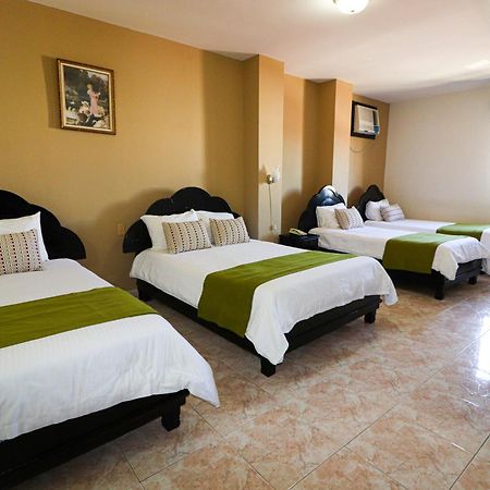 Hotel Puerta Del Sol David Exteriér fotografie