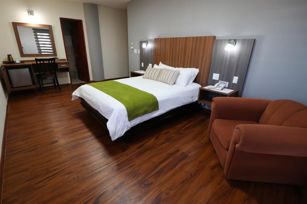 Hotel Puerta Del Sol David Exteriér fotografie